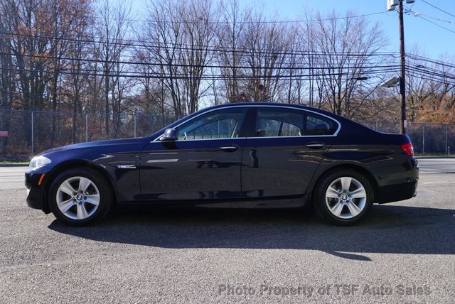2013 BMW 5 Series 528i xDrive - 22953079 - 3