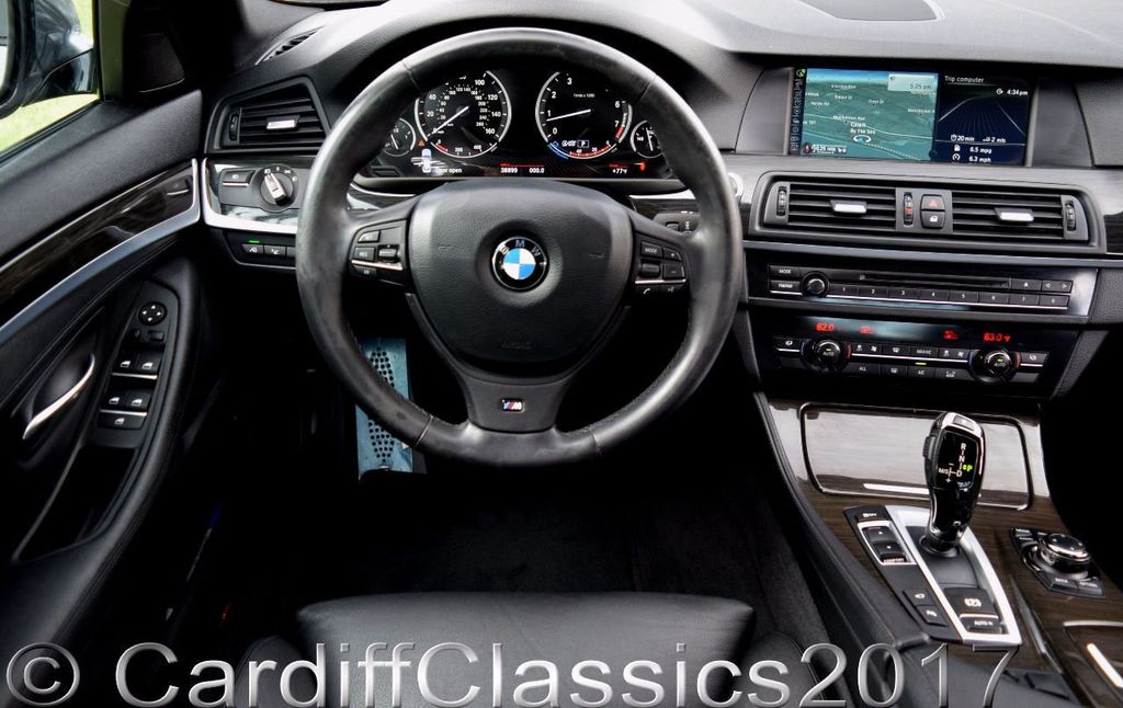 2013 BMW 5 Series 535i - 16687281 - 11