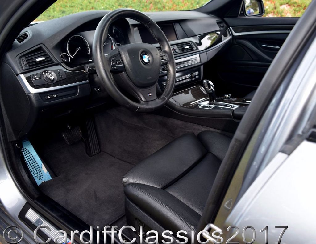 2013 BMW 5 Series 535i - 16687281 - 1