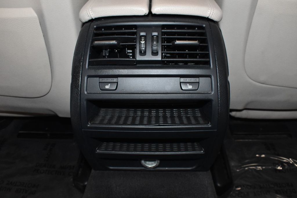 2013 BMW 5 Series 535i xDrive - 22225463 - 30