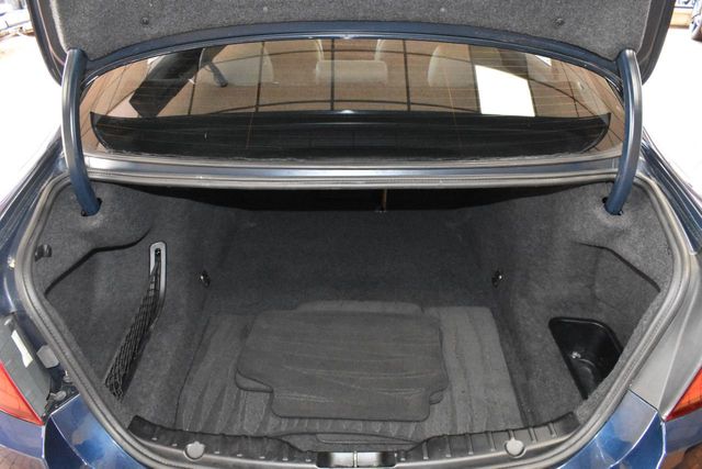 2013 BMW 5 Series 535i xDrive - 22225463 - 31