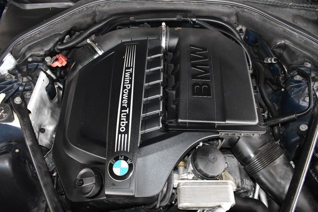 2013 BMW 5 Series 535i xDrive - 22225463 - 34