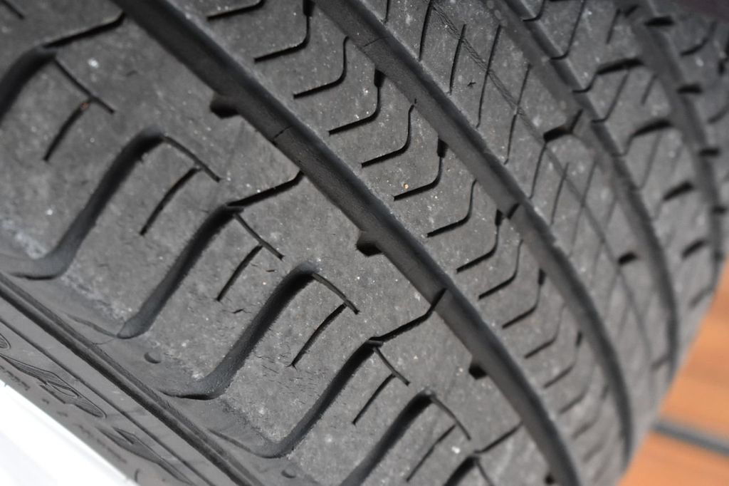 2013 BMW 5 Series 535i xDrive - 22225463 - 36