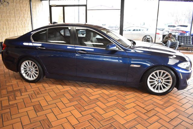 2013 BMW 5 Series 535i xDrive - 22225463 - 6