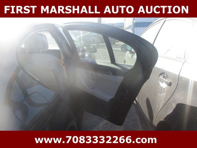 2013 BMW 5 Series 535i xDrive - 23013041 - 5