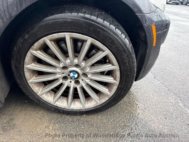 2013 BMW 5 Series 535i xDrive - 22997494 - 11