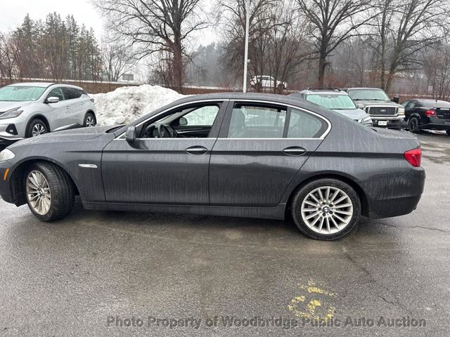2013 BMW 5 Series 535i xDrive - 22997494 - 3