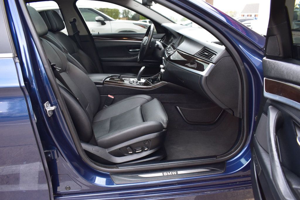 2013 BMW 5 Series 535i xDrive - 22823180 - 16