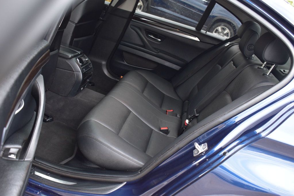 2013 BMW 5 Series 535i xDrive - 22823180 - 19