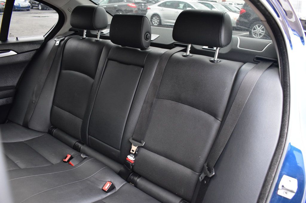 2013 BMW 5 Series 535i xDrive - 22823180 - 20