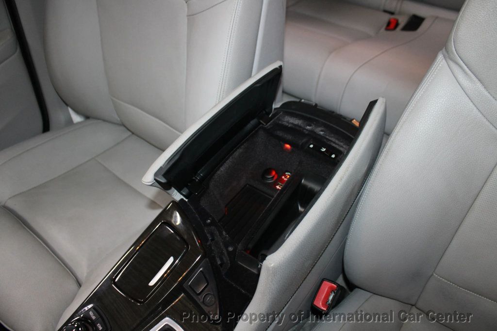2013 BMW 5 Series 535i xDrive - 22934005 - 29