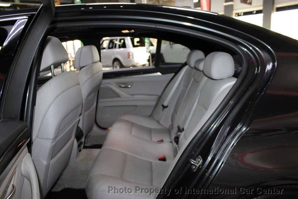 2013 BMW 5 Series 535i xDrive - 22934005 - 34
