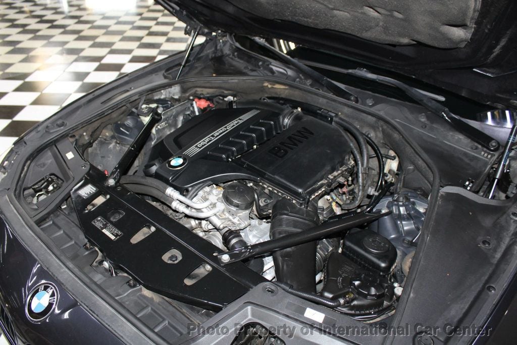 2013 BMW 5 Series 535i xDrive - 22934005 - 48