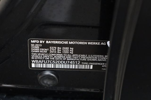 2013 BMW 5 Series 535i xDrive - 22969292 - 11