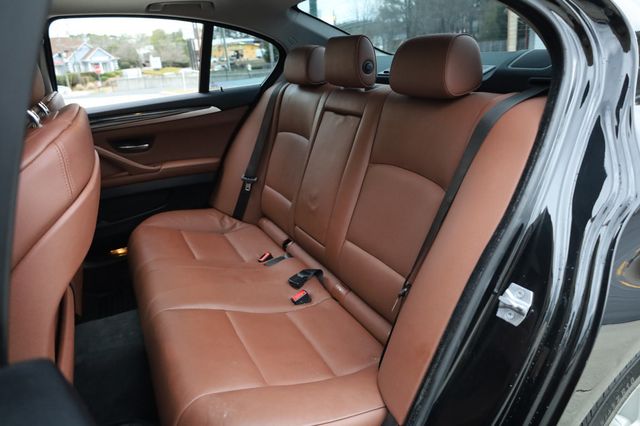 2013 BMW 5 Series 535i xDrive - 22969292 - 17