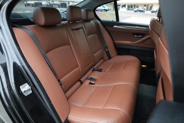2013 BMW 5 Series 535i xDrive - 22969292 - 21
