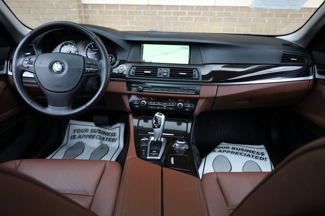2013 BMW 5 Series 535i xDrive - 22969292 - 26