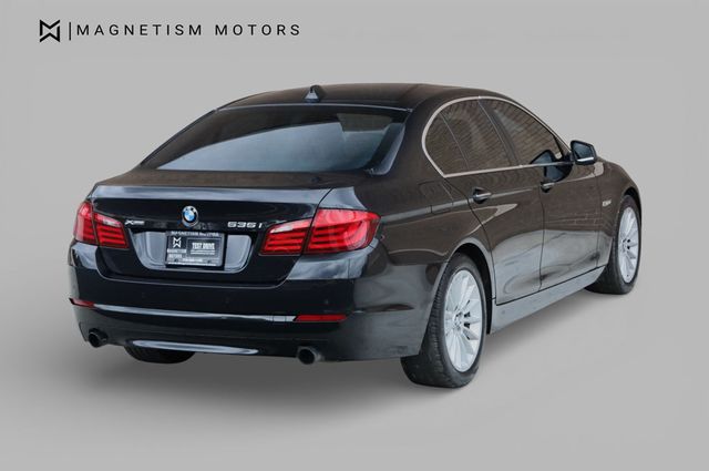 2013 BMW 5 Series 535i xDrive - 22969292 - 6