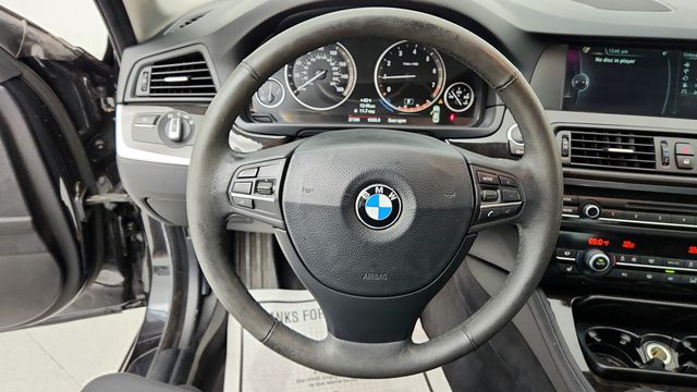 2013 BMW 5 Series 535i xDrive - 22945976 - 13