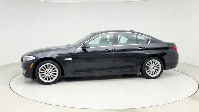 2013 BMW 5 Series 535i xDrive - 22945976 - 7