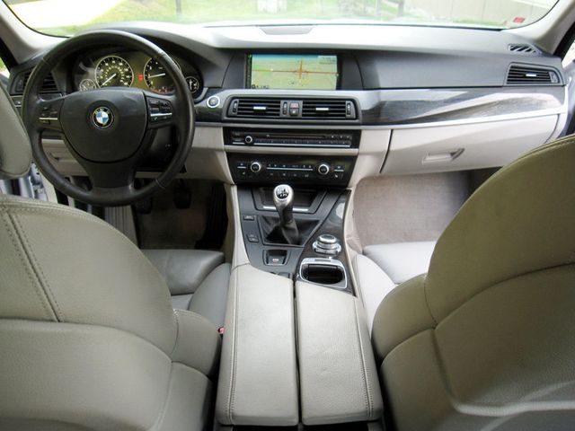 2013 BMW 5 Series 550i - 23093583 - 20