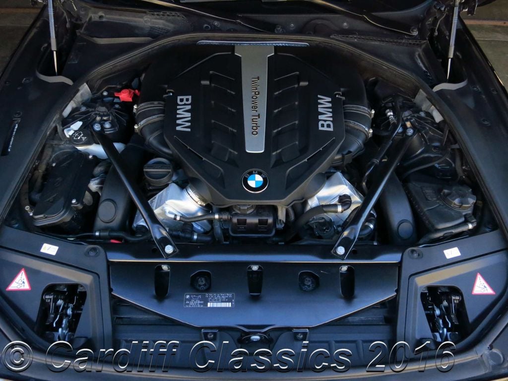 2013 BMW 5 Series ~ 550i ~ M-Sports Pkg ~ Exex. Pkg ~ Lux Pkg ~  Driver Pkg ~ - 14644141 - 23