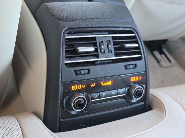 2013 BMW 6 Series 640i Gran - 23098411 - 10