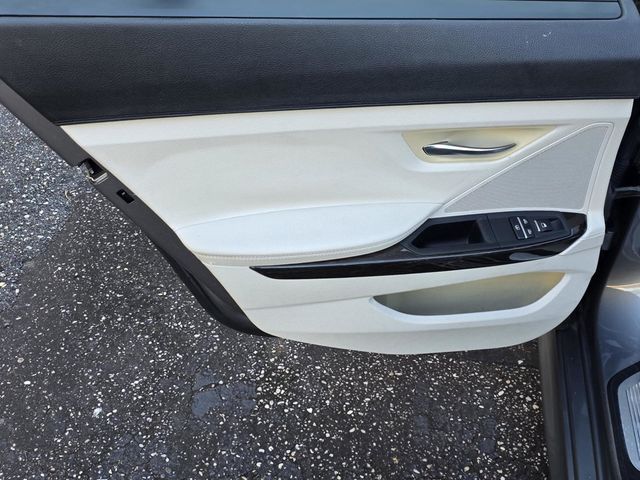 2013 BMW 6 Series 640i Gran - 23098411 - 33