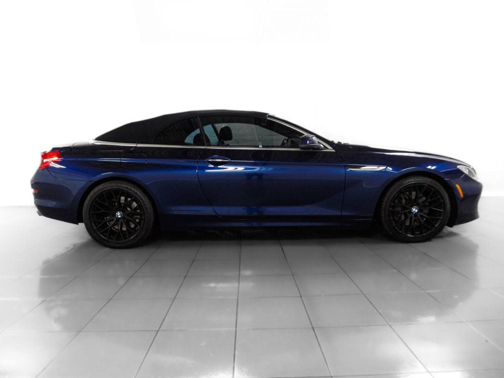 2013 BMW 6 Series 650i CONVERTIBLE - 22564183 - 6