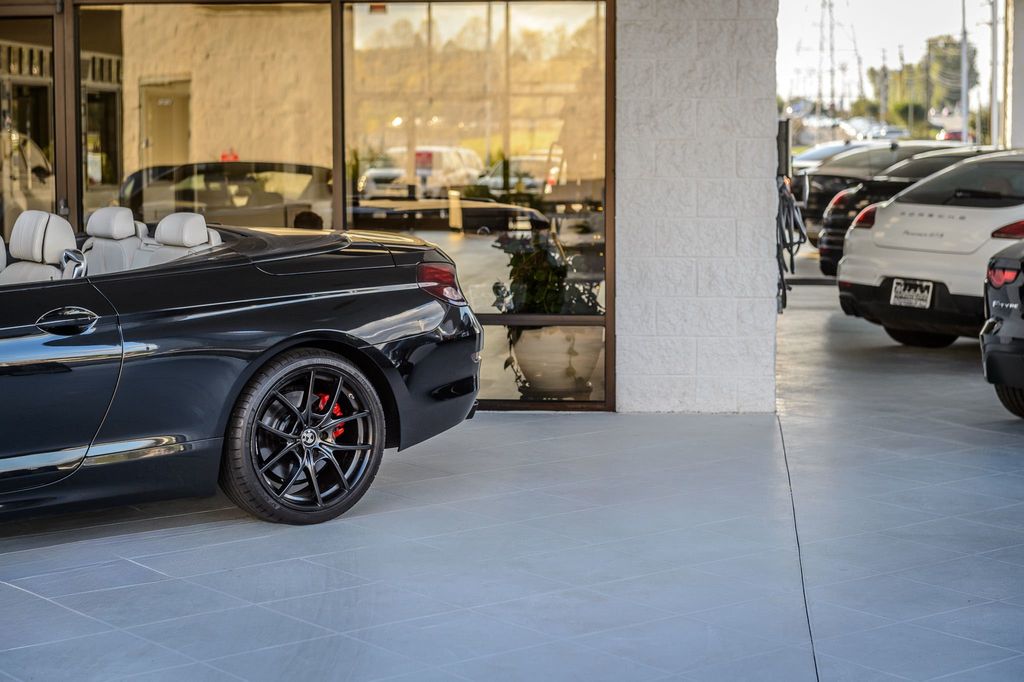 2013 BMW 6 Series 650i CONVERTIBLE - BLACK ON BEIGE - LOW MILES  - 22580856 - 48