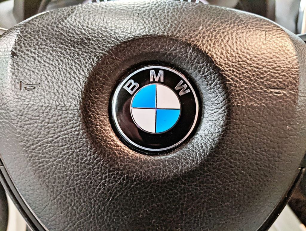 2013 BMW 6 Series 650i xDrive - 22296692 - 26
