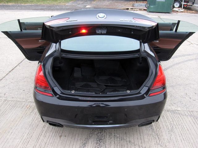 2013 BMW 6 Series 650i xDrive Gran - 22950020 - 27