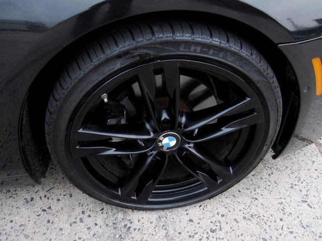 2013 BMW 6 Series 650i xDrive Gran - 22950020 - 32