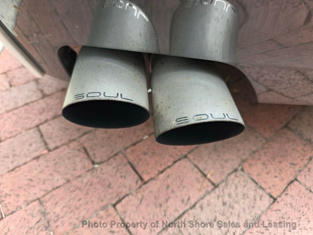 2013 BMW 6 Series Show Car - 22886468 - 12