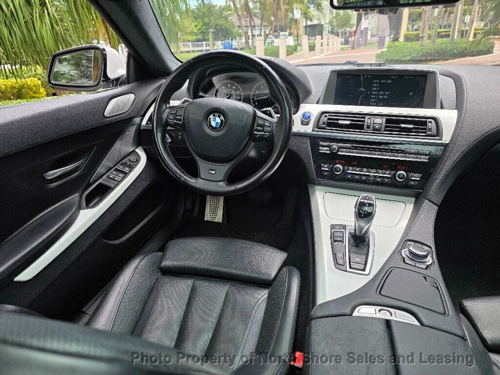 2013 BMW 6 Series Show Car - 22886468 - 24