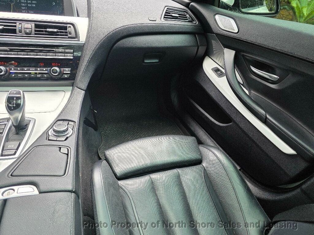 2013 BMW 6 Series Show Car - 22886468 - 28
