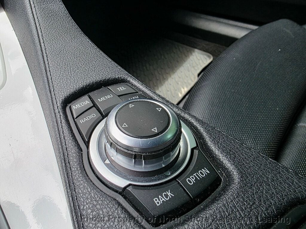 2013 BMW 6 Series Show Car - 22886468 - 58