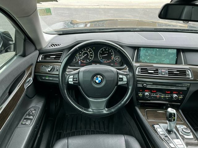 2013 BMW 7 Series 740Li xDrive - 22756151 - 21