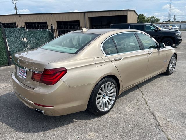 2013 BMW 7 Series 750Li - 23051395 - 3