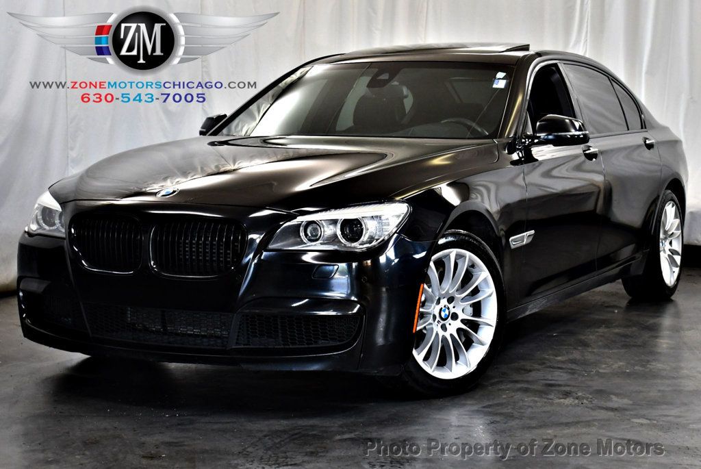 2013 BMW 7 Series LXI - 22865447 | Video 1