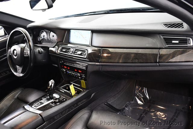 2013 BMW 7 Series LXI - 22865447 - 12