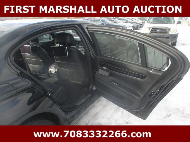 2013 BMW i750  - 22981906 - 2