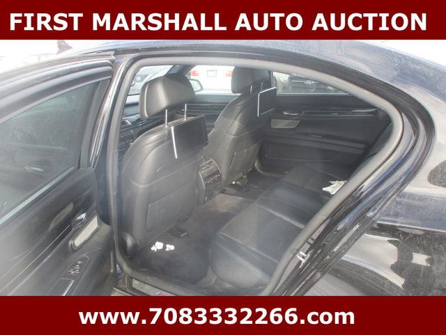 2013 BMW i750  - 22981906 - 3