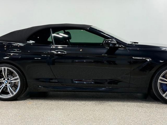 2013 BMW M6 2dr Convertible - 23045489 - 24