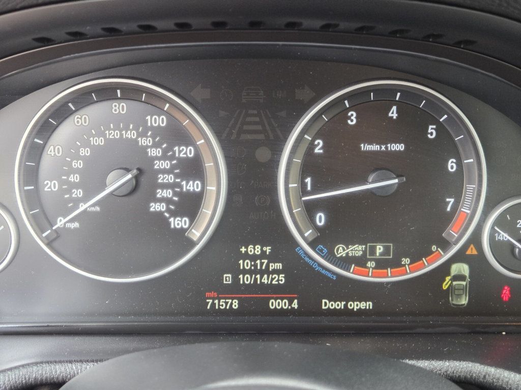 2013 BMW X3 xDrive28i - 22929947 - 16