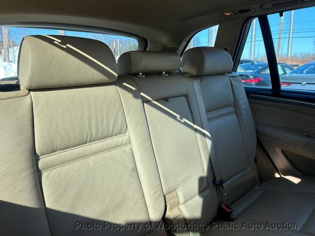 2013 BMW X5 xDrive35i - 22992880 - 10