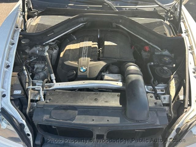 2013 BMW X5 xDrive35i - 23046313 - 19