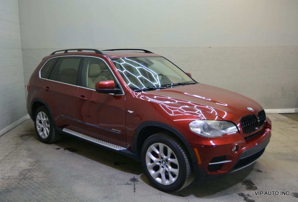 2013 BMW X5 xDrive35i - 23085125 - 44