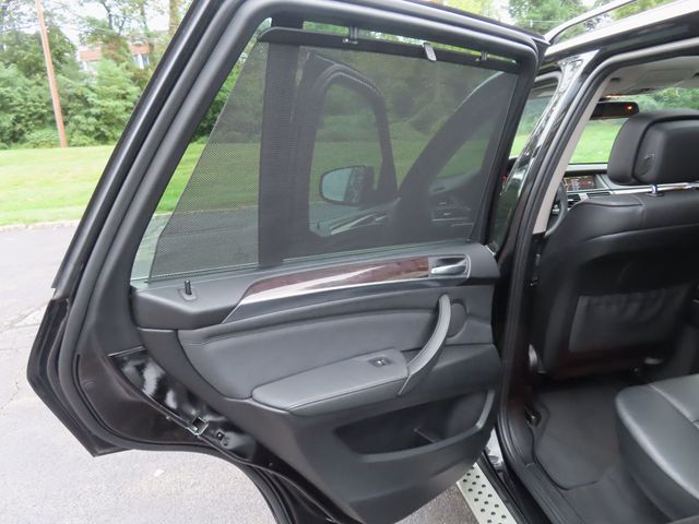 2013 BMW X5 xDrive35i Premium - 22913375 - 39