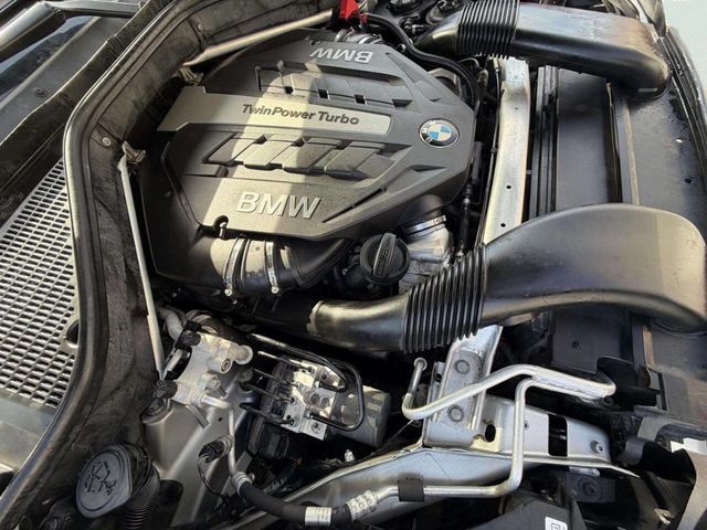 2013 BMW X5 xDrive50i - 22979611 - 26